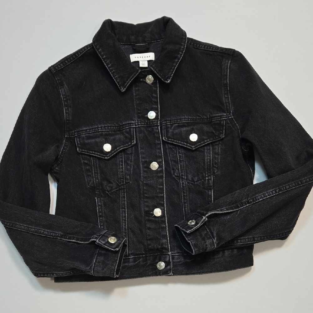 Topshop Washed Black Denim Jacket – Slim Fit – Women’s 4
